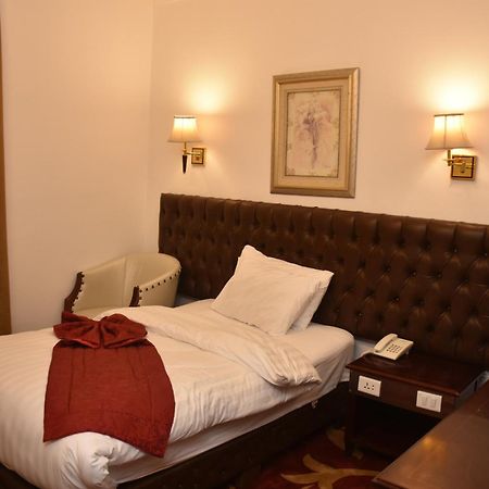 Madison Hotel Amman Exterior photo